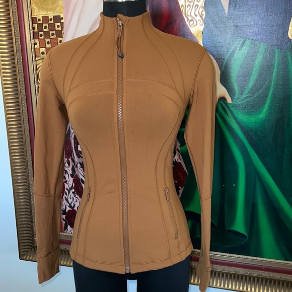 lululemon athletica Jackets & Blazers - Lululemon Define Jacket, Luon color Roasted Brown in EUC.